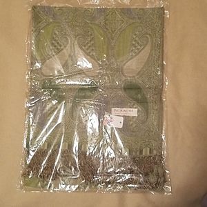 Pashmina silk blend green scarf NWT